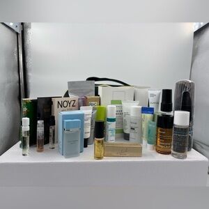 NWT massive Dolce & Gabbana NOYZ deluxe mini travel gift 23 pcs zip pouch bundle